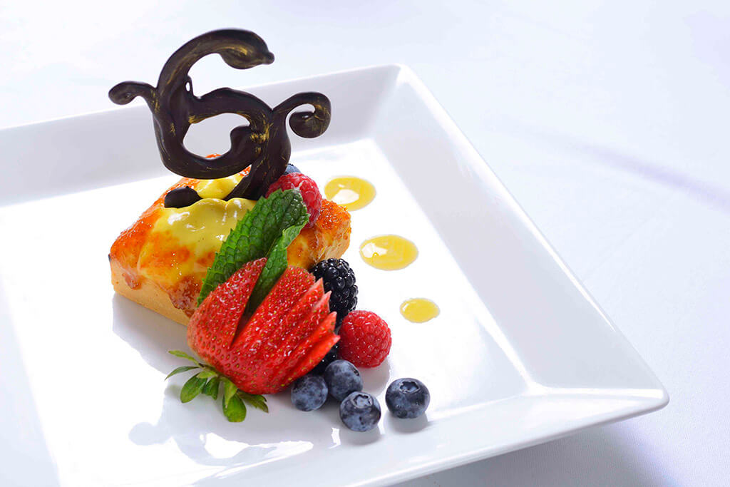 white chocolate creme brûlée